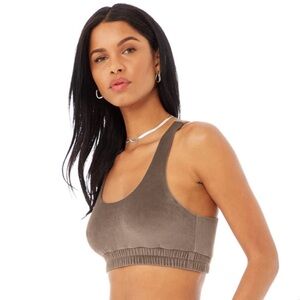 Alo Velour Glimmer Scoop Neck Bra